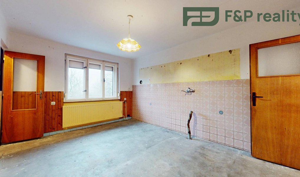 Prodej domu 197 m² s pozemkem 441 m², Strašice – náhled fotky 11