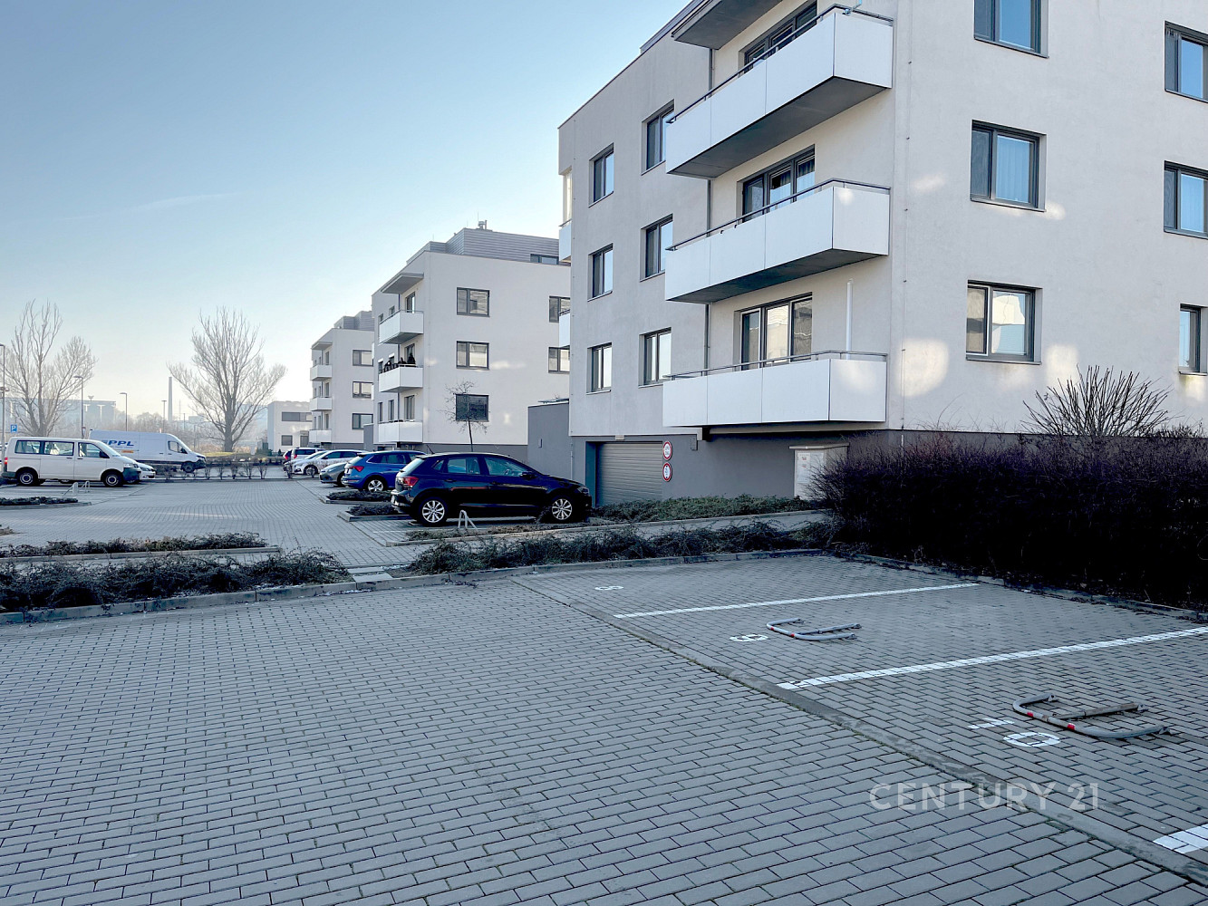 Prodej parkovacího stání Slavkov u Brna – fotografie 2