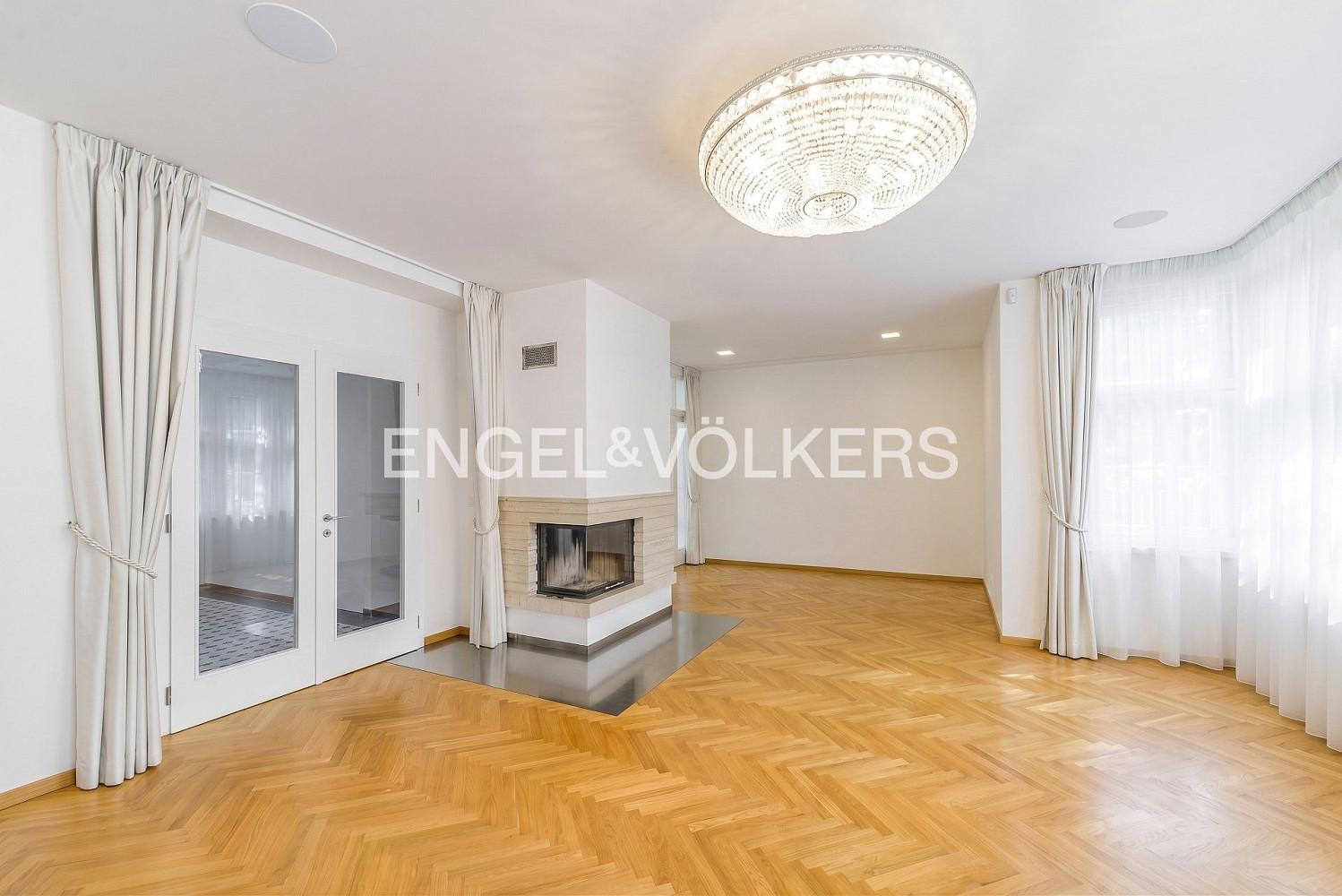 Prodej domu 434 m² s pozemkem 633 m² — photo 3