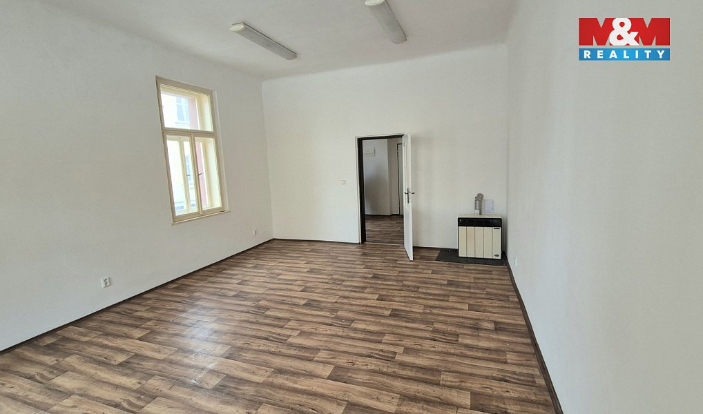 Pronájem kanceláře 41 m², Kladno – náhled fotky 6