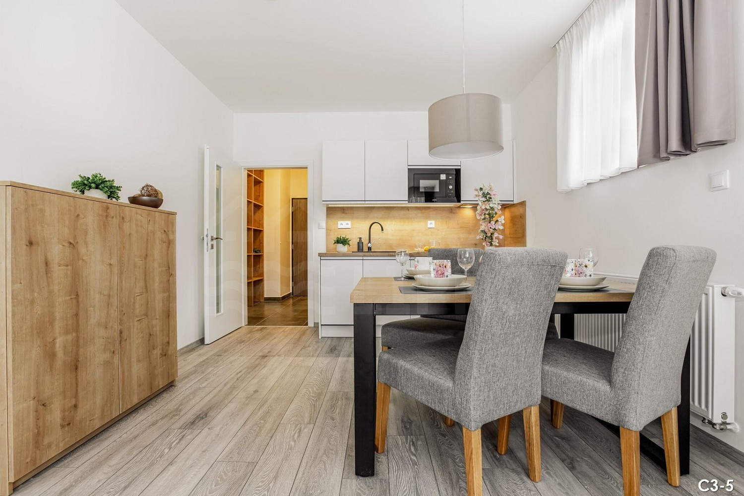 Prodej bytu 2+kk 54 m² — photo 2