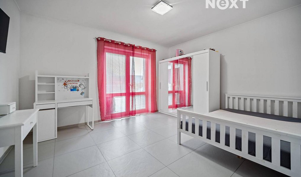 Prodej domu 199 m² s pozemkem 1 061 m², Chrtníky – náhled fotky 19