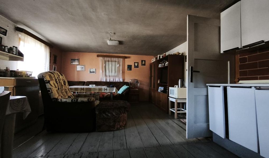 Prodej chalupy 160 m² s pozemkem 376 m², Český Jiřetín – náhled fotky 10