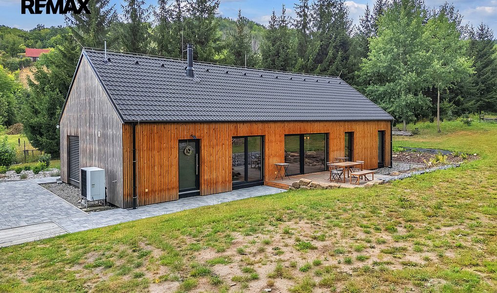 Prodej domu 114 m² s pozemkem 3 225 m², Chlum – náhled fotky 8