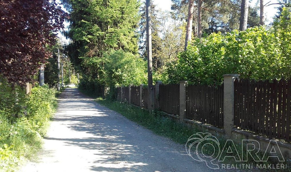 Prodej stavebního pozemku 1 311 m², Březová-Oleško – náhled fotky 13