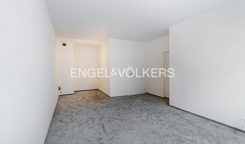 Pronájem bytu 2+kk 42 m², Praha – náhled fotky 4
