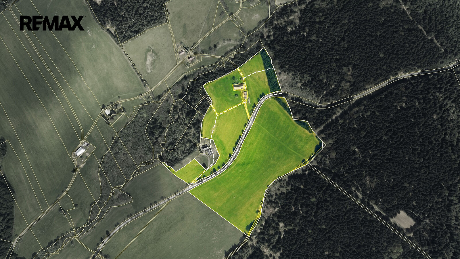 Prodej ubytovacího objektu 750 m² – fotografie 3