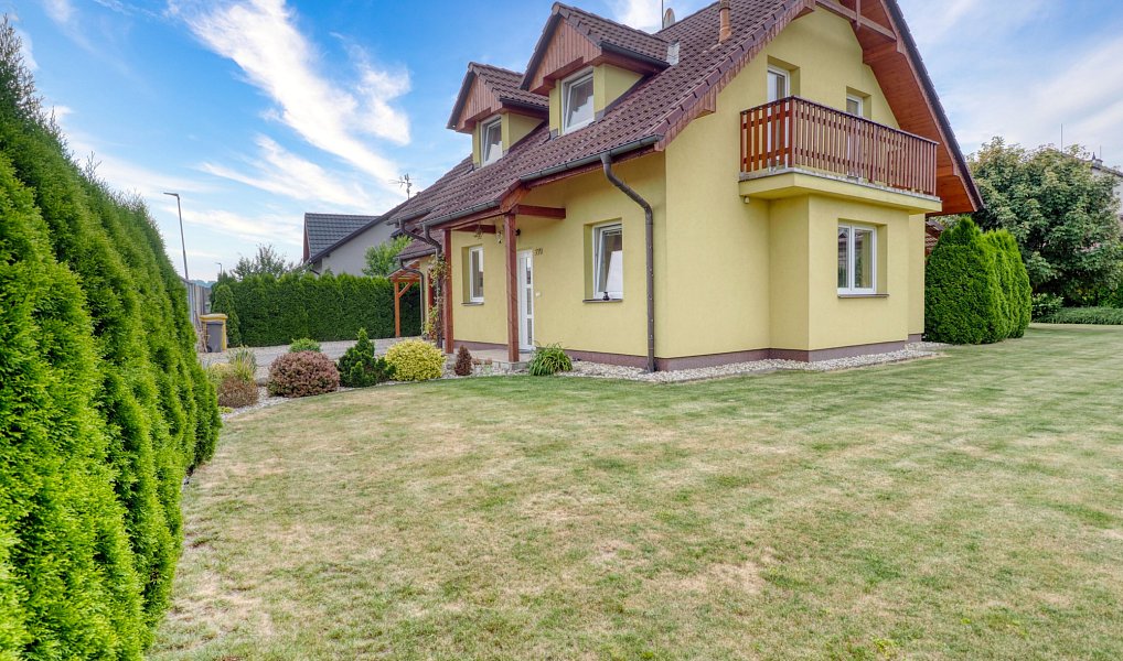 Prodej domu 145 m² s pozemkem 835 m², Zvole – náhled fotky 27