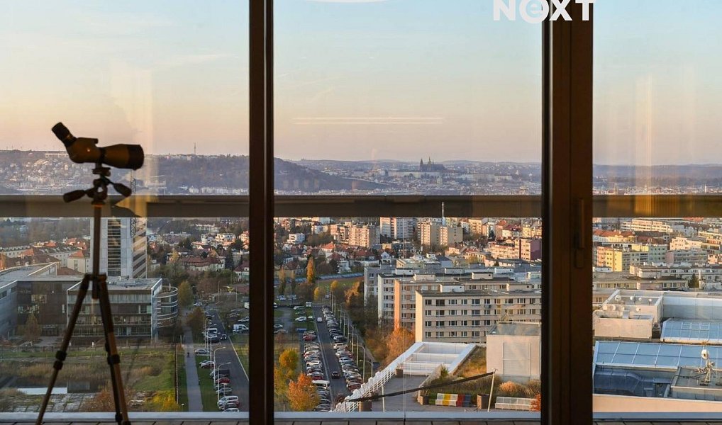 Prodej bytu 4+kk 175 m², Praha – náhled fotky 18