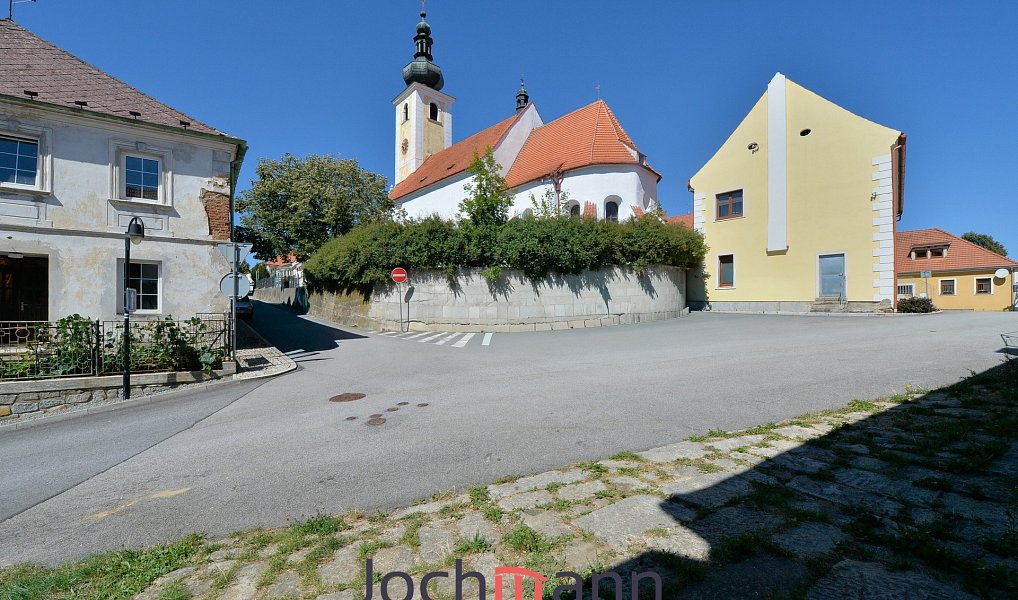Prodej domu 310 m² s pozemkem 377 m², Benešov nad Černou – náhled fotky 37
