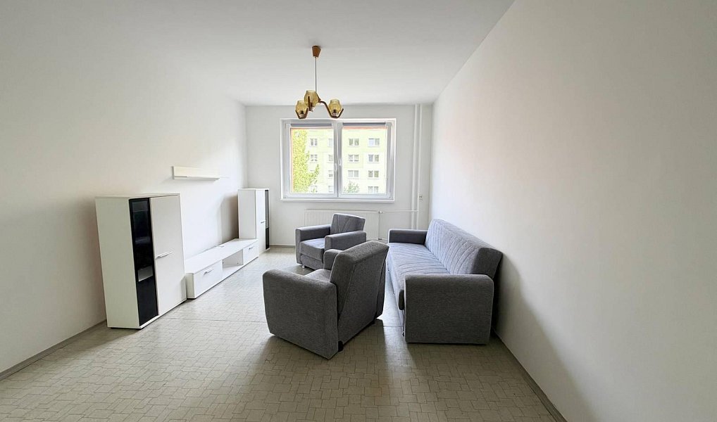 Prodej bytu 2+1 61 m², Klášterec nad Ohří – náhled fotky 4