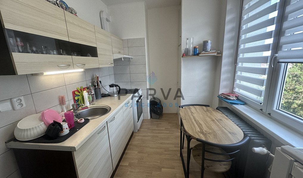 Pronájem bytu 2+1 57 m², Hrádek – náhled fotky 3