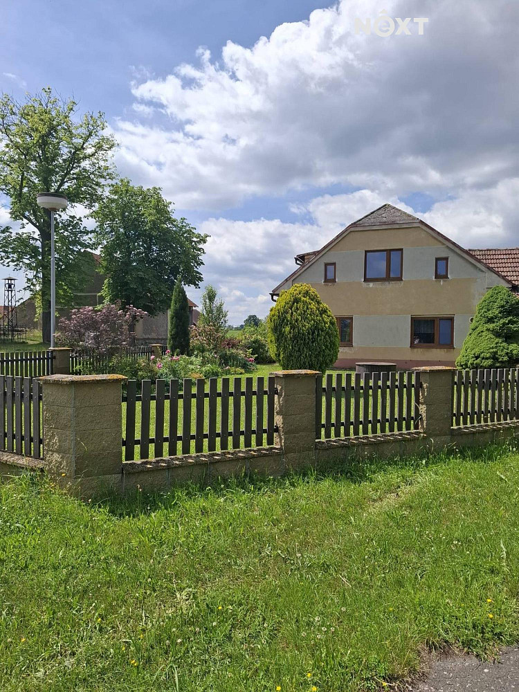 Prodej domu 322 m² s pozemkem 956 m² — photo 2