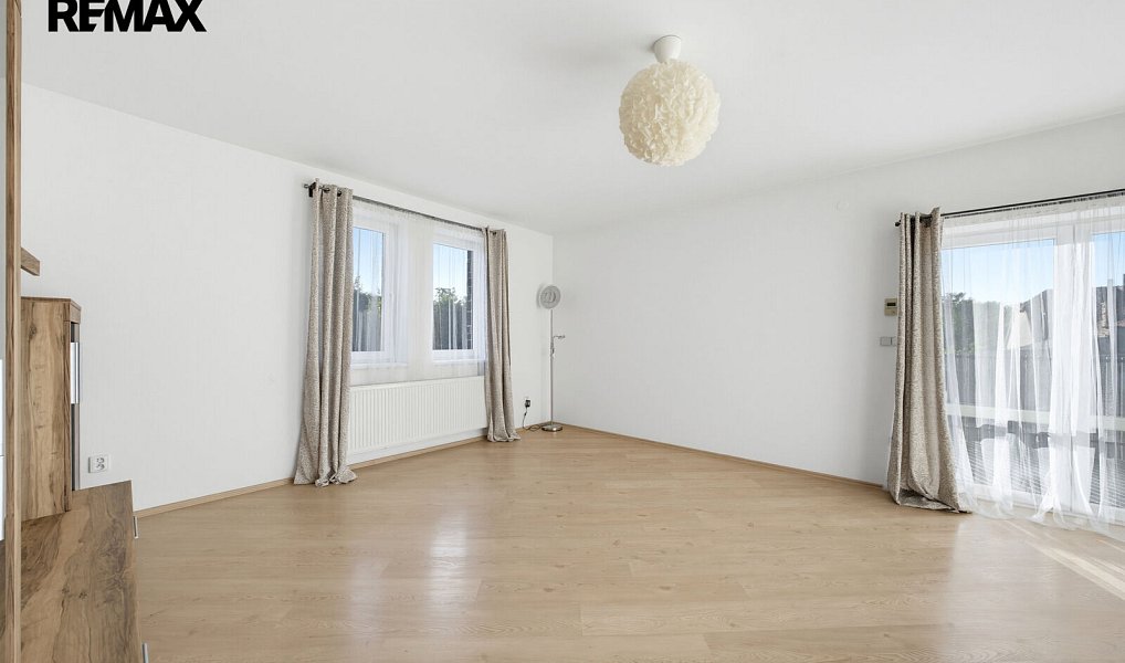 Prodej domu 174 m² s pozemkem 586 m², Malá Lhota – náhled fotky 7