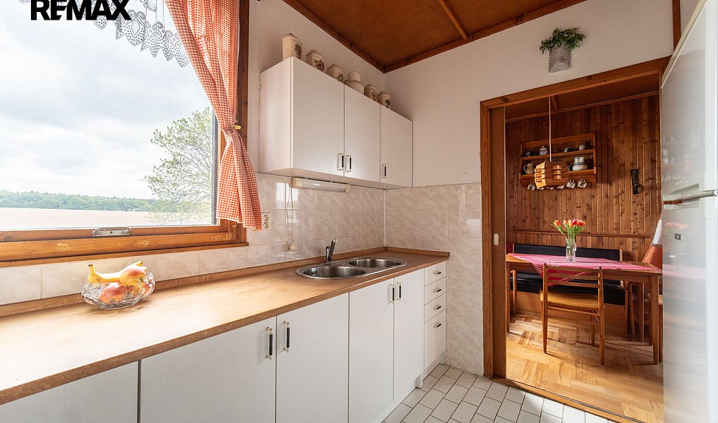 Prodej stavebního pozemku 1 968 m², Jevany – náhled fotky 13