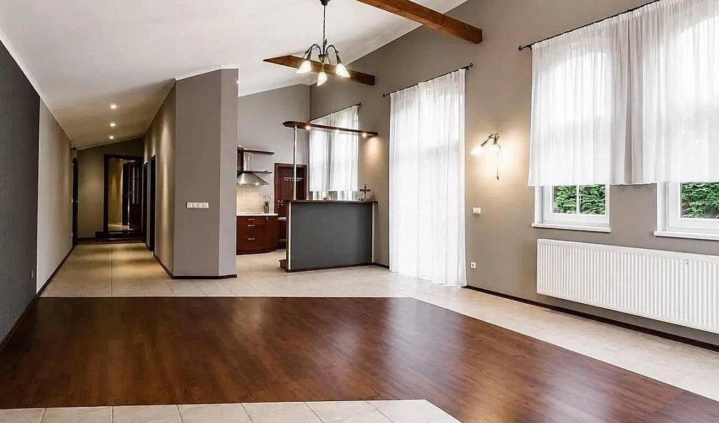 Pronájem domu 1 300 m² s pozemkem 1 022 m², Praha – náhled fotky 11