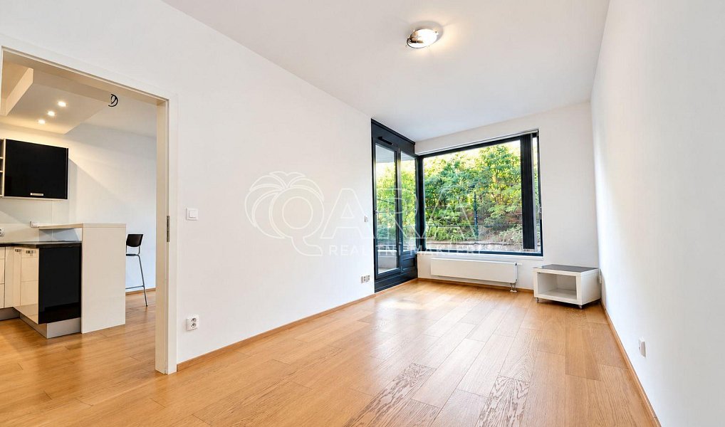 Prodej bytu 2+kk 59 m², Praha – náhled fotky 8