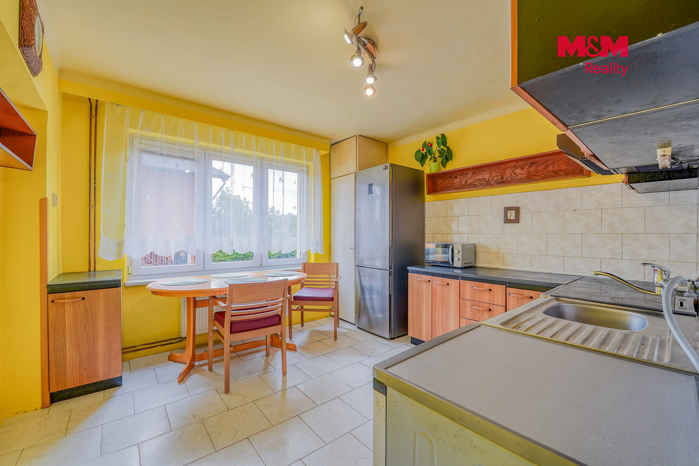 Prodej domu 205 m² s pozemkem 1 413 m² – fotografie 3