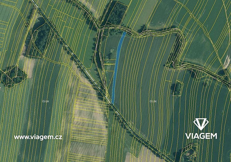 Prodej pole 2 150 m² – pohled 3