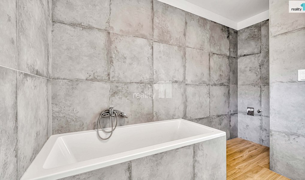 Prodej domu 200 m² s pozemkem 919 m², Vysoký Újezd – náhled fotky 13