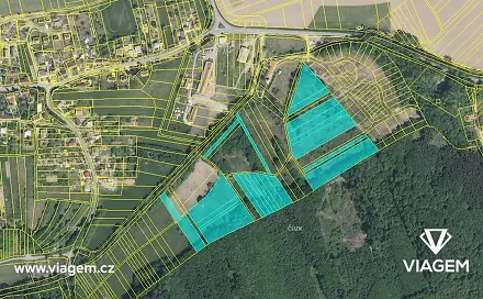 Prodej pole 2 501 m², Bělov, okres Zlín