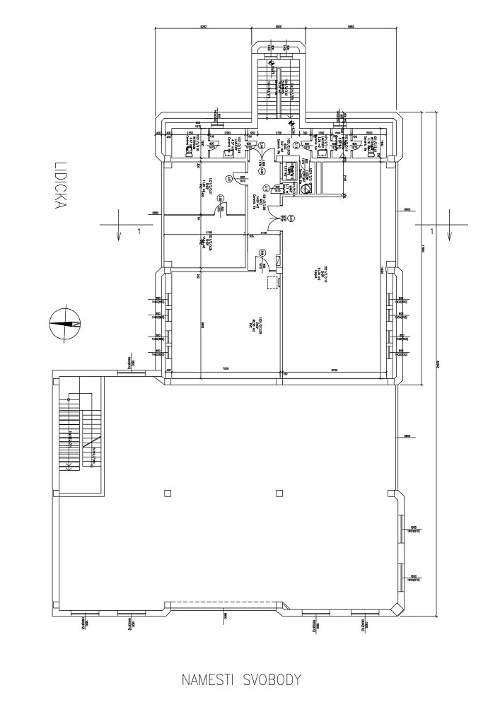Pronájem kanceláře 530 m² – pohled 3