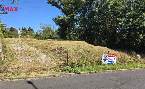 Prodej stavebního pozemku 1 293 m², Děčín