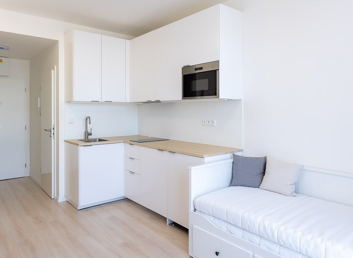 Pronájem bytu 1+kk 18 m² — photo 3