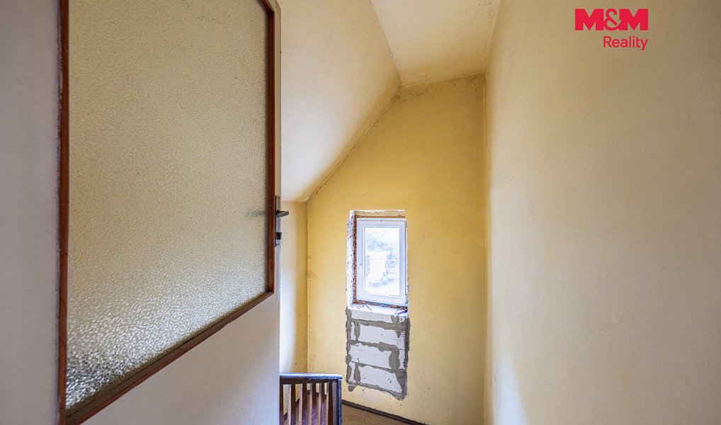 Prodej domu 131 m² s pozemkem 1 031 m², Měchenice – náhled fotky 18