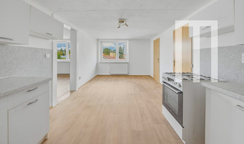 Pronájem bytu 2+1 71 m², Nový Bor – náhled fotky 11