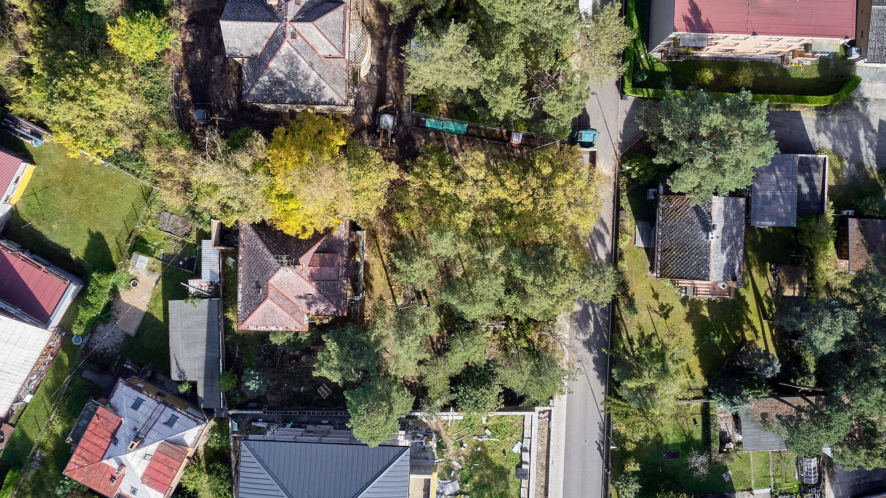 Prodej vily 200 m² s pozemkem 749 m² — photo 2