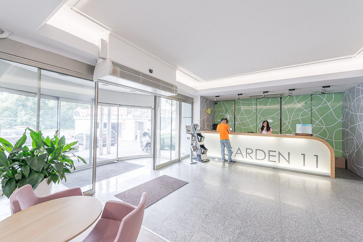 Pronájem kanceláře 183 m² – fotografie 2