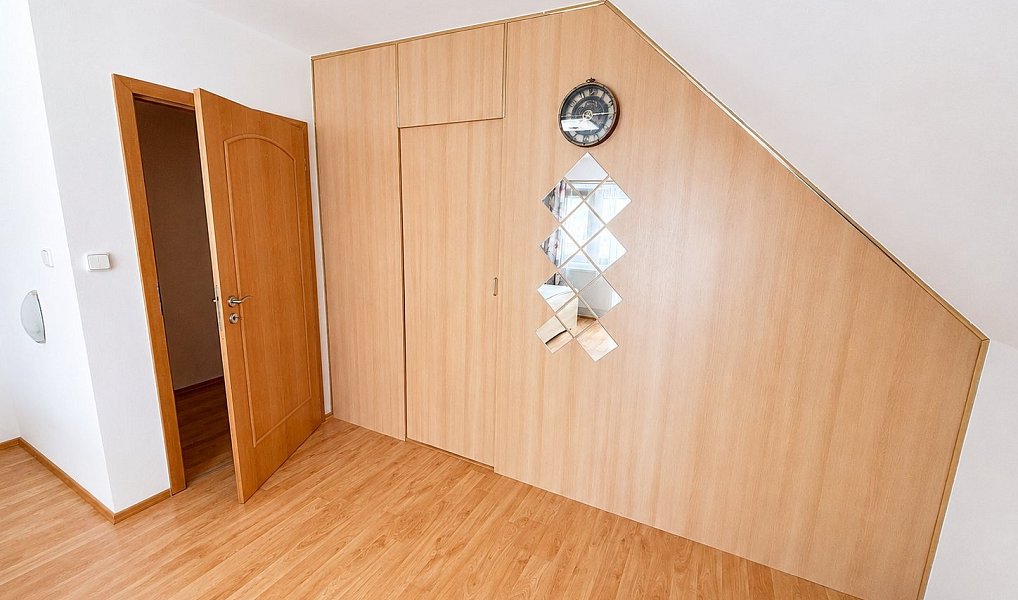 Prodej domu 146 m² s pozemkem 192 m², Syrovice – náhled fotky 23