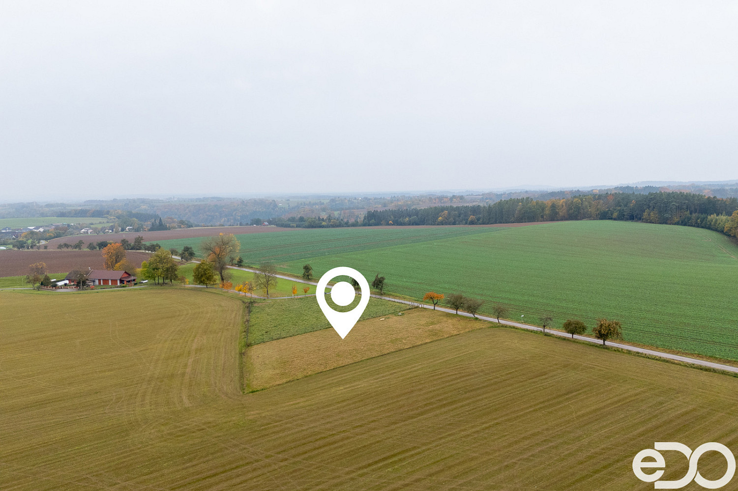 Prodej stavebního pozemku 3 080 m² – pohled 4