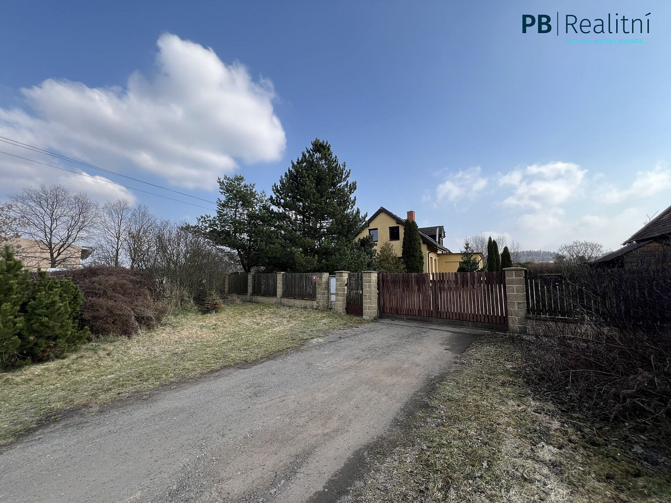Prodej domu 141 m² s pozemkem 1 719 m² – pohled 3