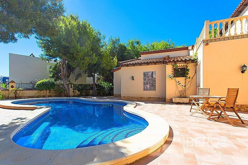 Casa 5+kk – Punta Prima - Vista 3