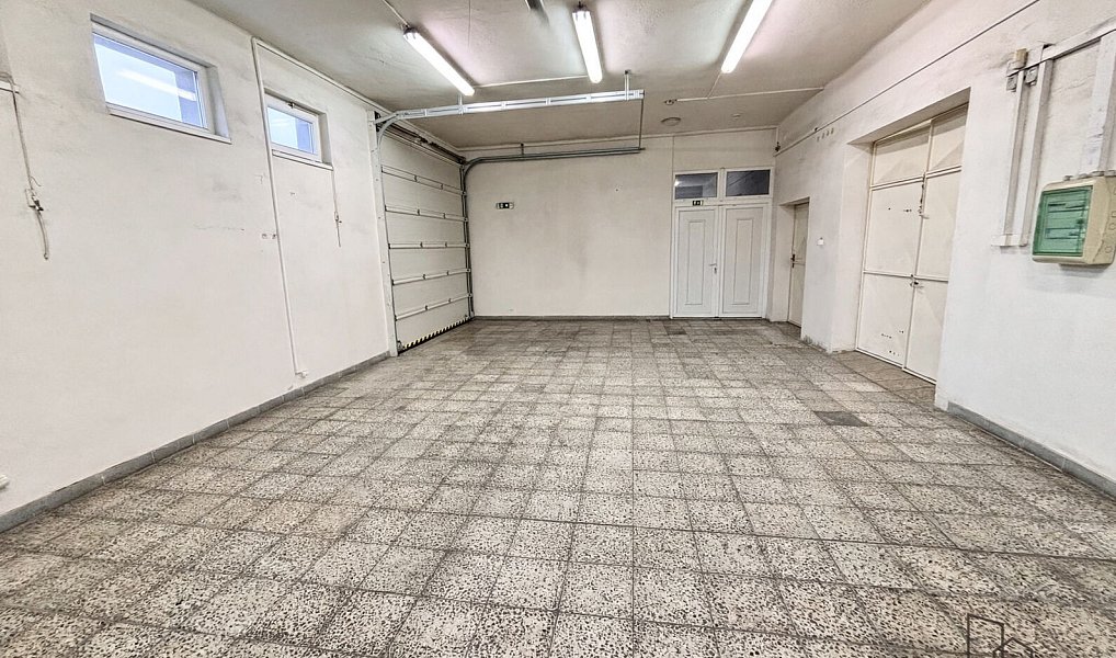 Prodej komerčního objektu (jiného typu) 244 m², Šternberk – náhled fotky 6