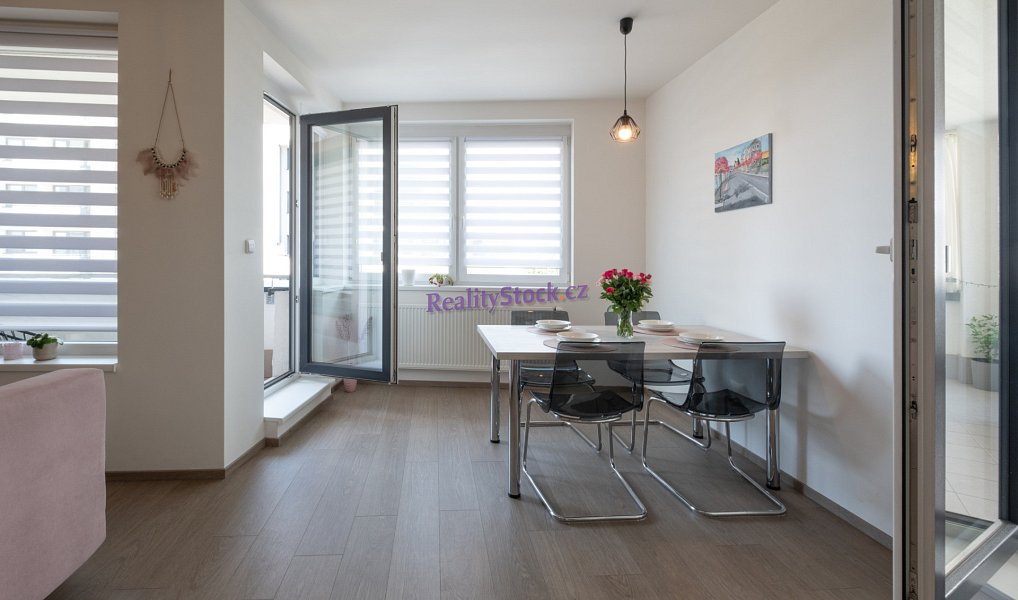 Prodej bytu 4+kk 119 m², Praha – náhled fotky 5