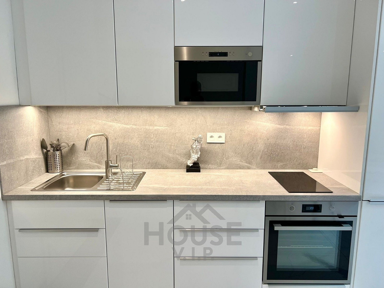 Prodej bytu 1+kk 45 m² – fotografie 2