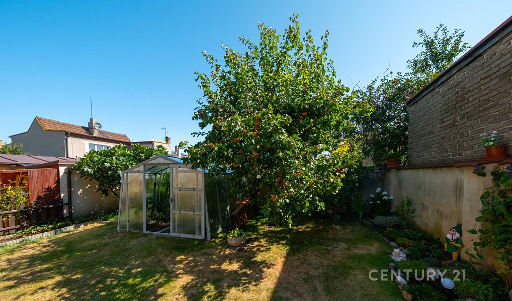 Prodej domu 145 m² s pozemkem 312 m², Kladno – náhled fotky 4