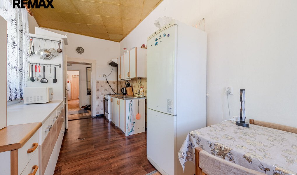 Prodej domu 230 m² s pozemkem 941 m², Kvasiny – náhled fotky 11