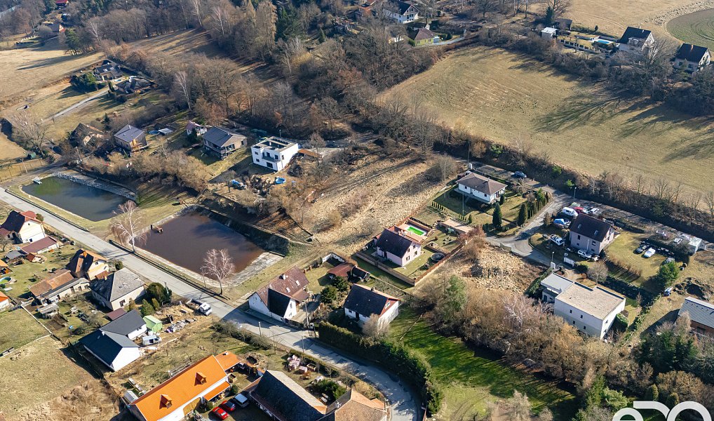 Prodej stavebního pozemku 1 370 m², Mrač – náhled fotky 6