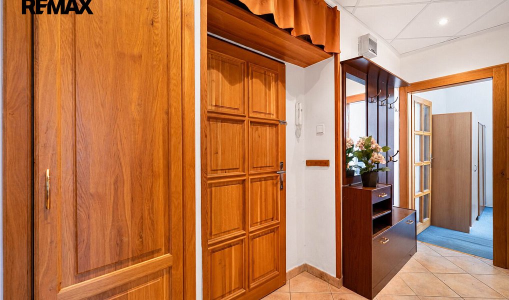 Prodej bytu 2+1 49 m², Praha – náhled fotky 3