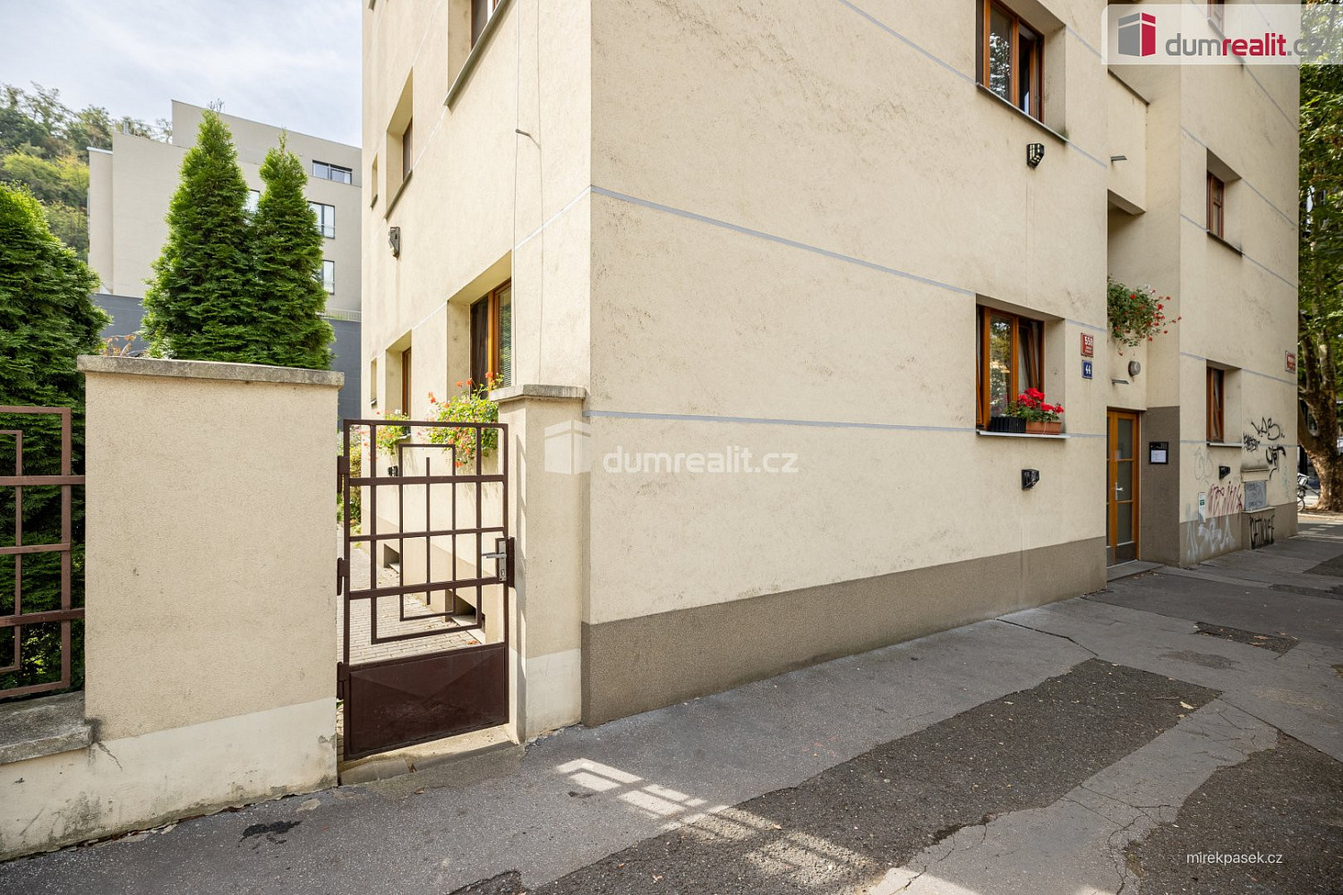 Prodej bytu 2+1 44 m² – fotografie 3