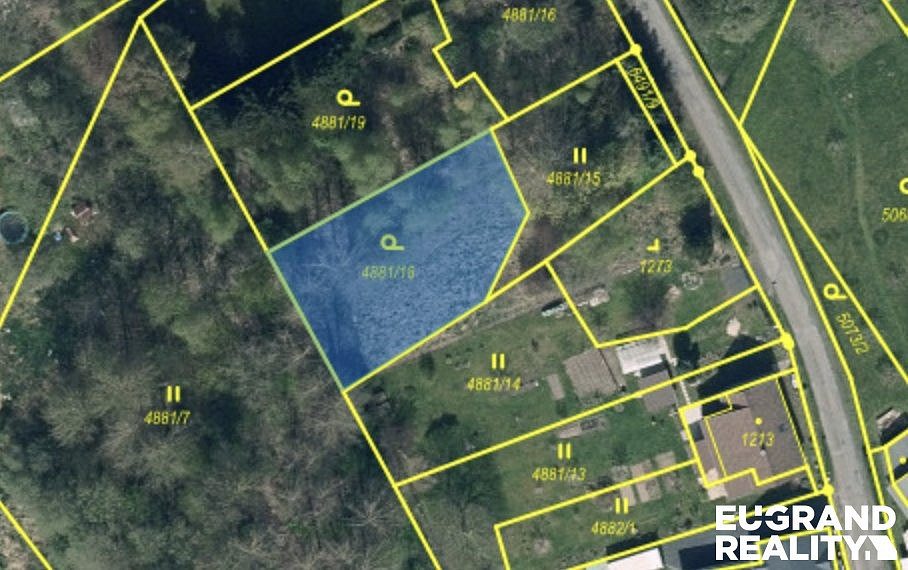 Prodej stavebního pozemku 992 m²
