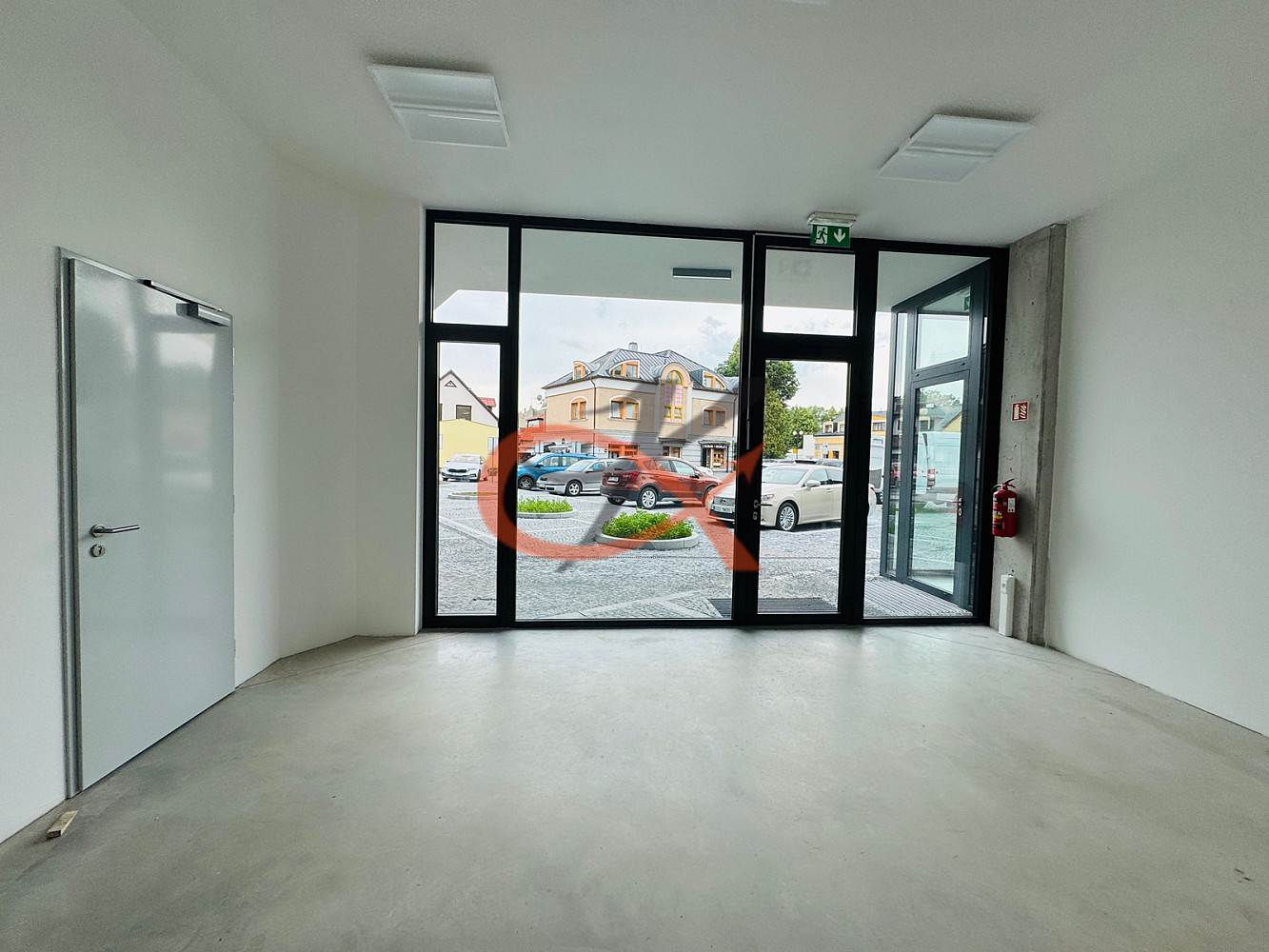 Pronájem obchodních prostor 52 m² – fotografie 3