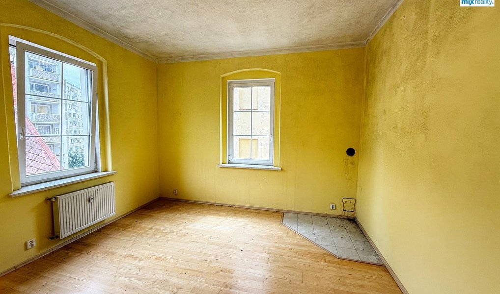 Prodej domu 304 m² s pozemkem 365 m², Kraslice – náhled fotky 18