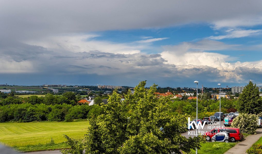 Prodej bytu 4+kk 95 m², Praha – náhled fotky 40