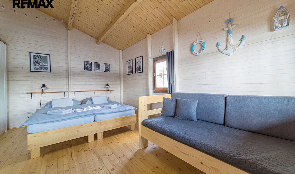 Prodej ubytovacího objektu 369 m², Nový Malín – náhled fotky 10