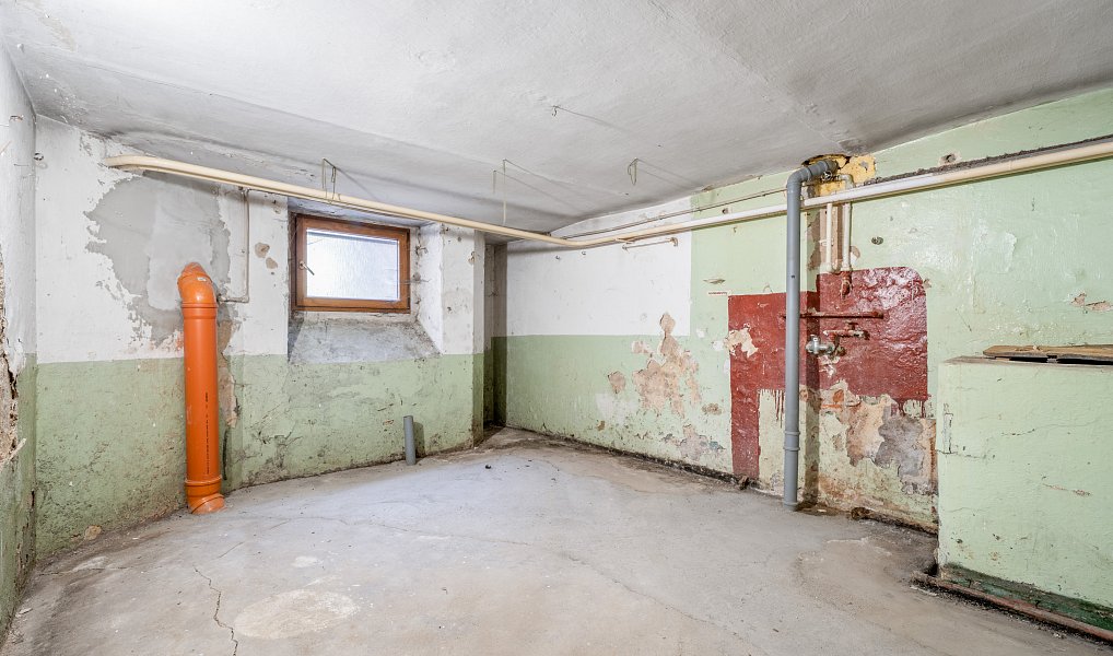 Prodej domu 150 m² s pozemkem 100 m², Trmice – náhled fotky 18
